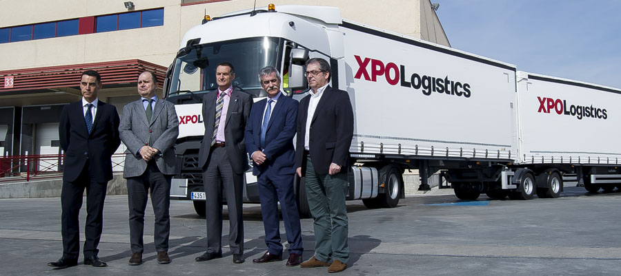 Megacamiones de XPO Logistics