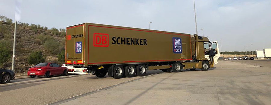 Camión DB Schenker Zaragoza