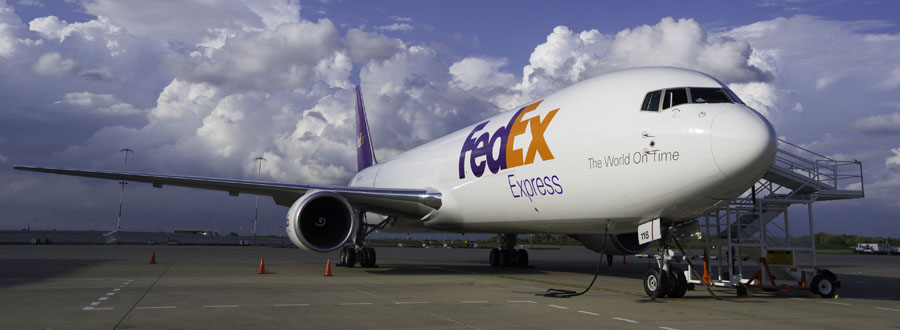Avión FedEx Express para transporte de mercancías