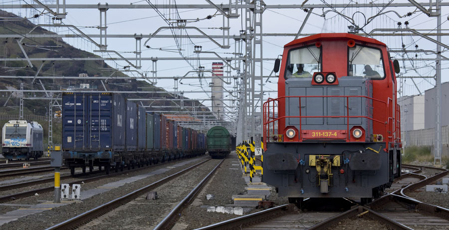 ferrocarril puerto Bilbao